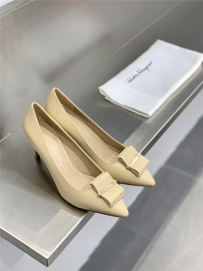 Salvatore Ferragamo double bow pointed toe high heels shoes