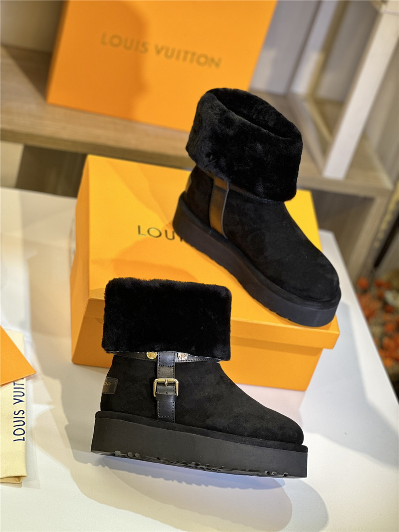 l0vis Vvtt0n lv ski aspen platform ankle boots in black