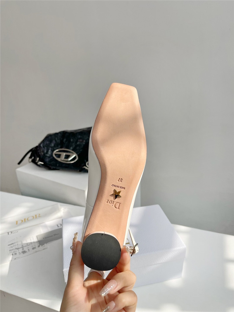 D10r early spring shoes