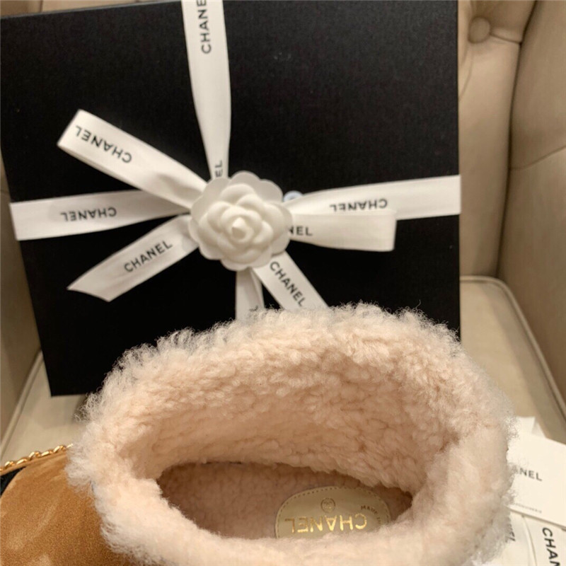 Ch**el brown suede leather shearling snow boots