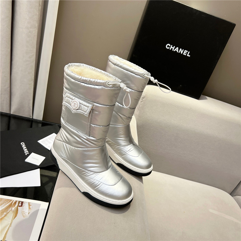 Chanel Silver Leather Shearling Snow Boots
