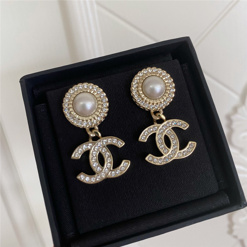 Chanel Sunflower Pendant Chanel Earrings