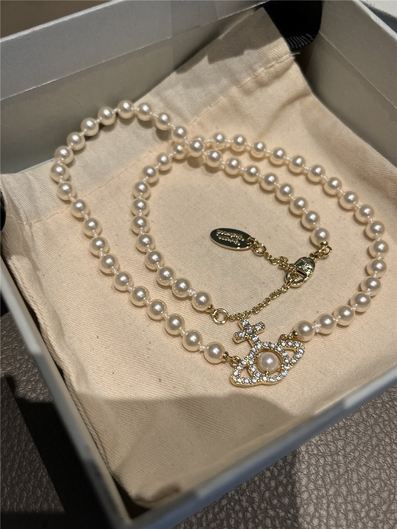 Stunning Vivienne Westwood Necklace Sale