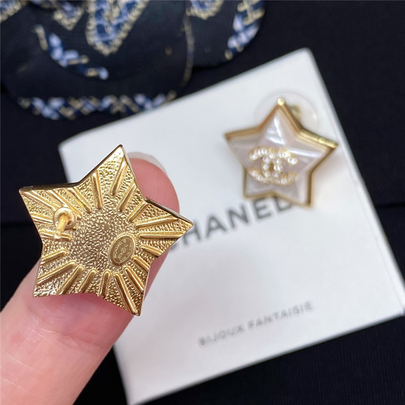 ch**el star D1am0nd ch**el stud earrings