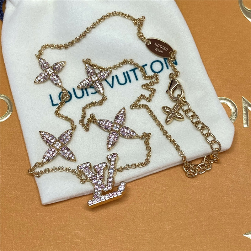 Louis Vuitton Diamond Clover Necklace