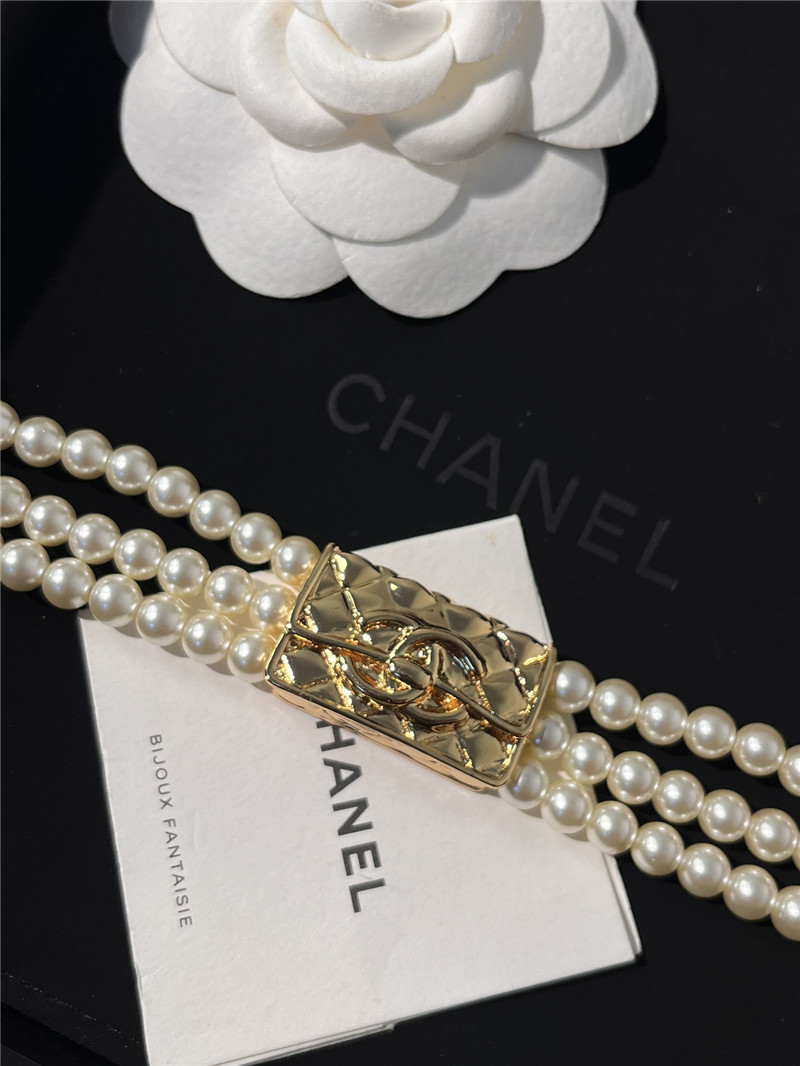 Ch**el classic logo pearl bracelet