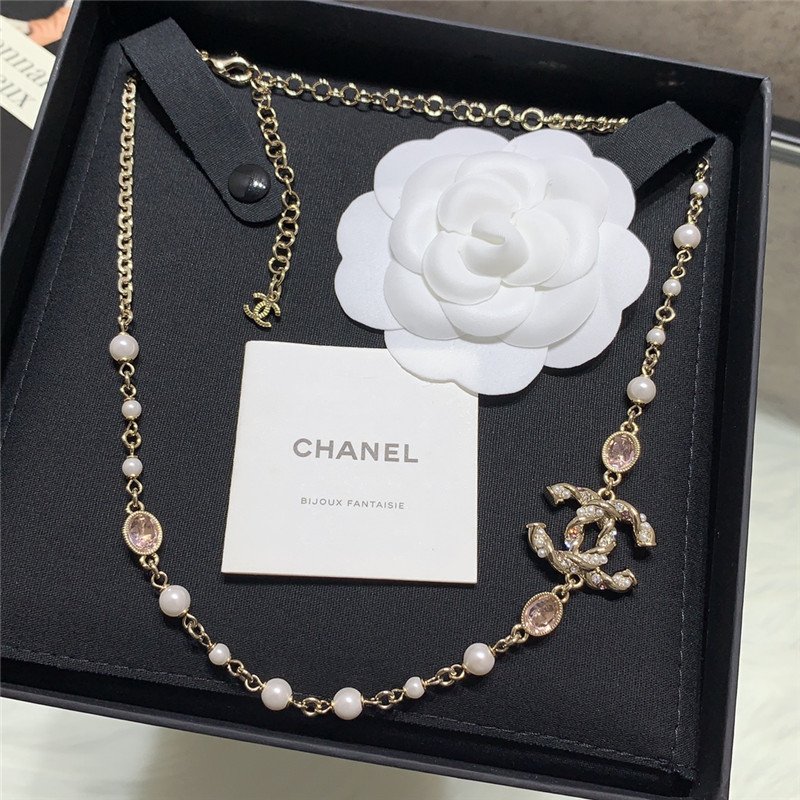 Chanel Pearl Twist Necklace