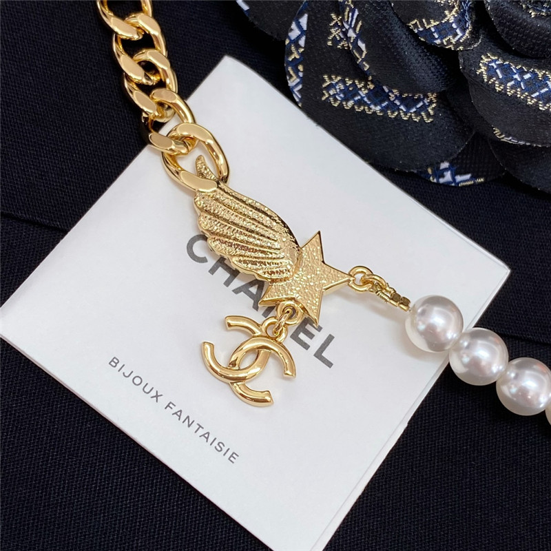 Ch**el chain pearls wings Ch**el necklace
