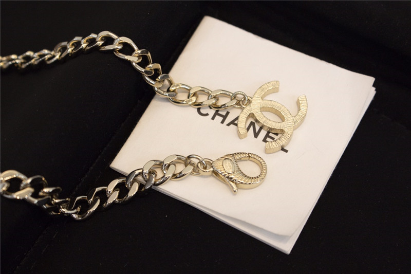 Ch**el pearl sweater necklace