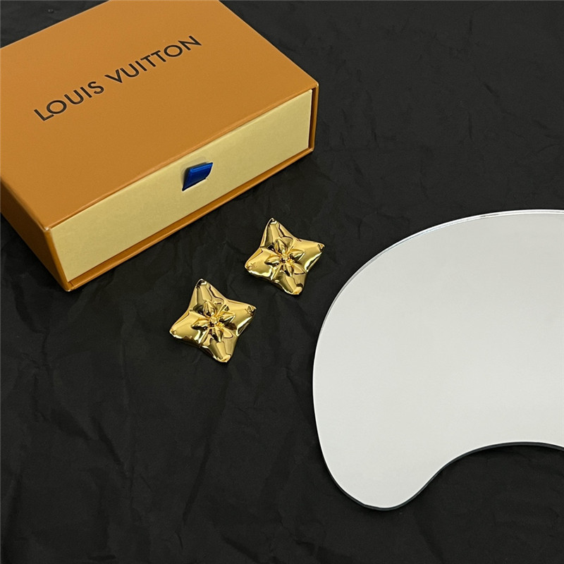 louis vuitton LV new earrings