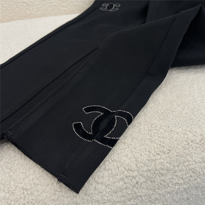 Ch**el fleece pencil pants