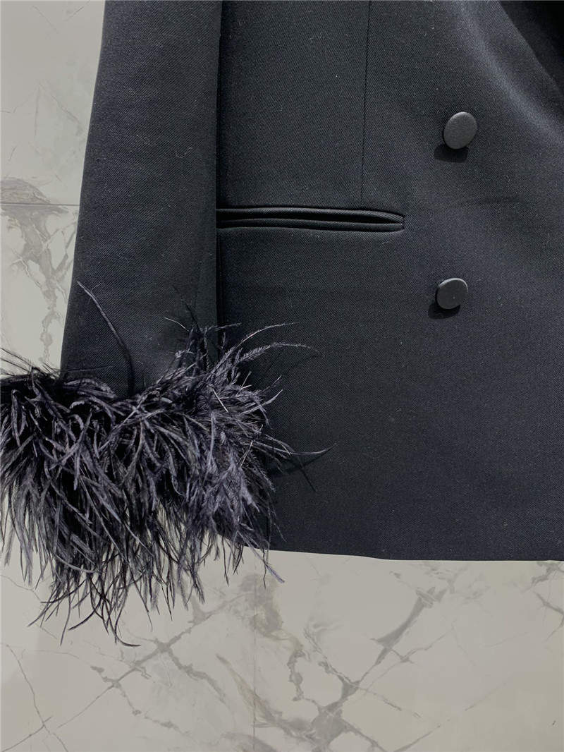 Y51 ostrich feather upgraded suit