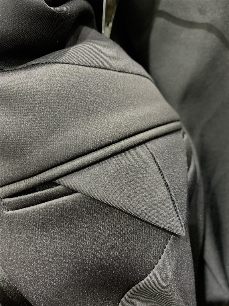 Y51 ostrich feather upgraded suit