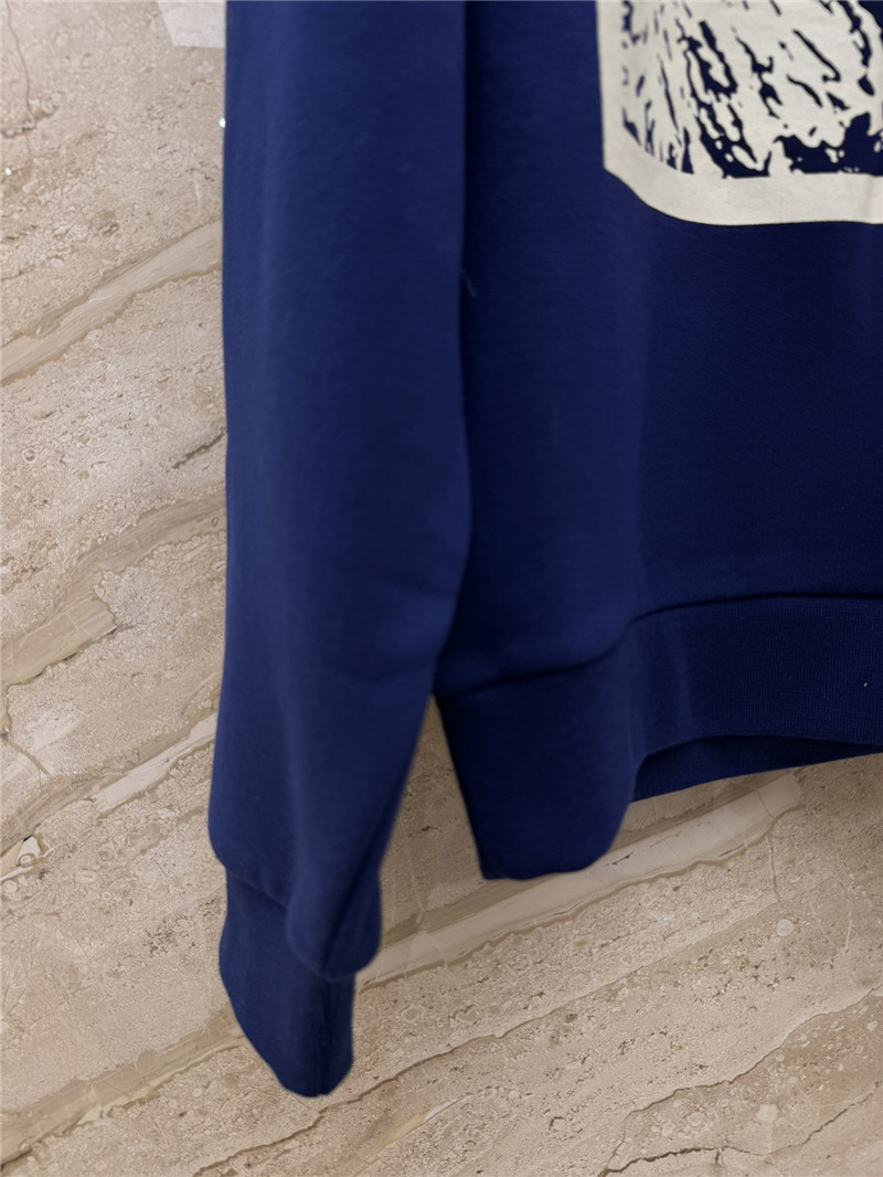 Gvc*1 new fleece sweatshirt