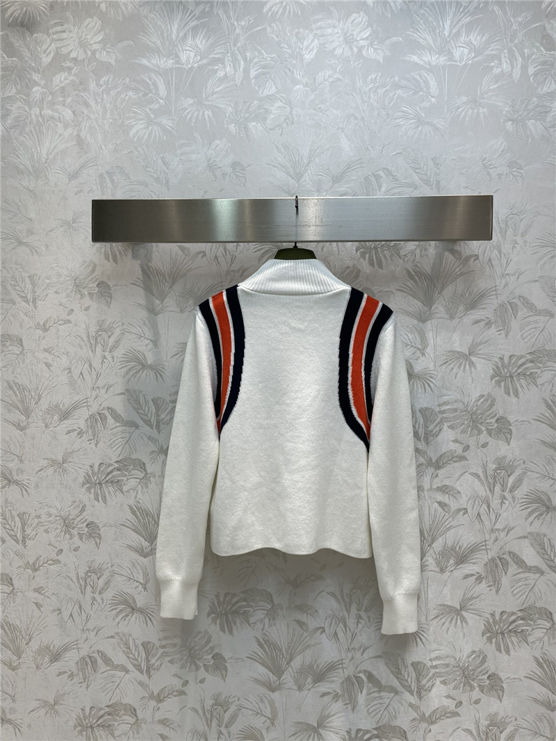 Gvc*1 turtleneck knitted sweater