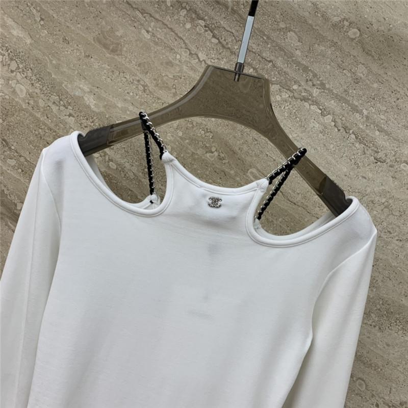 Ch**el off-shoulder long-sleeved bottoming t-shirt