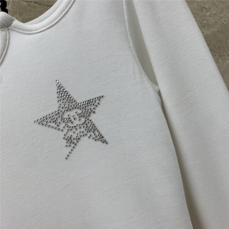 Ch**el off-shoulder long-sleeved bottoming t-shirt