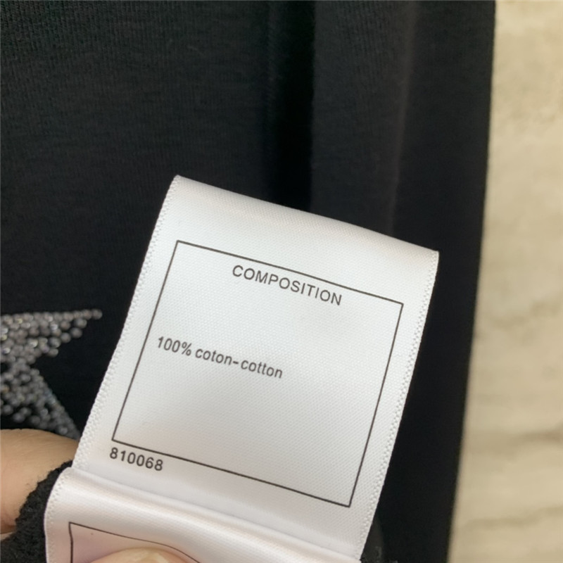 Ch**el off-shoulder long-sleeved bottoming t-shirt