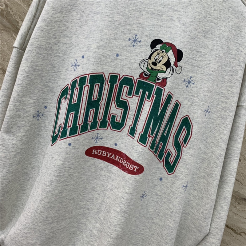 Ch**el christmas fleece sweatshirt in light grey