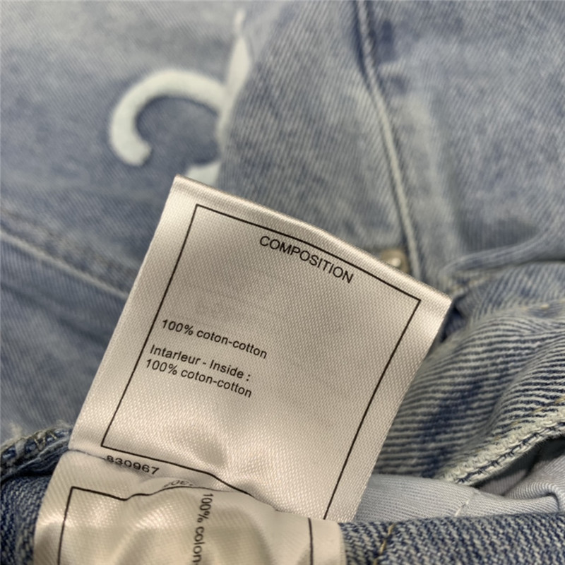 Ch**el towel embroidered logo jeans