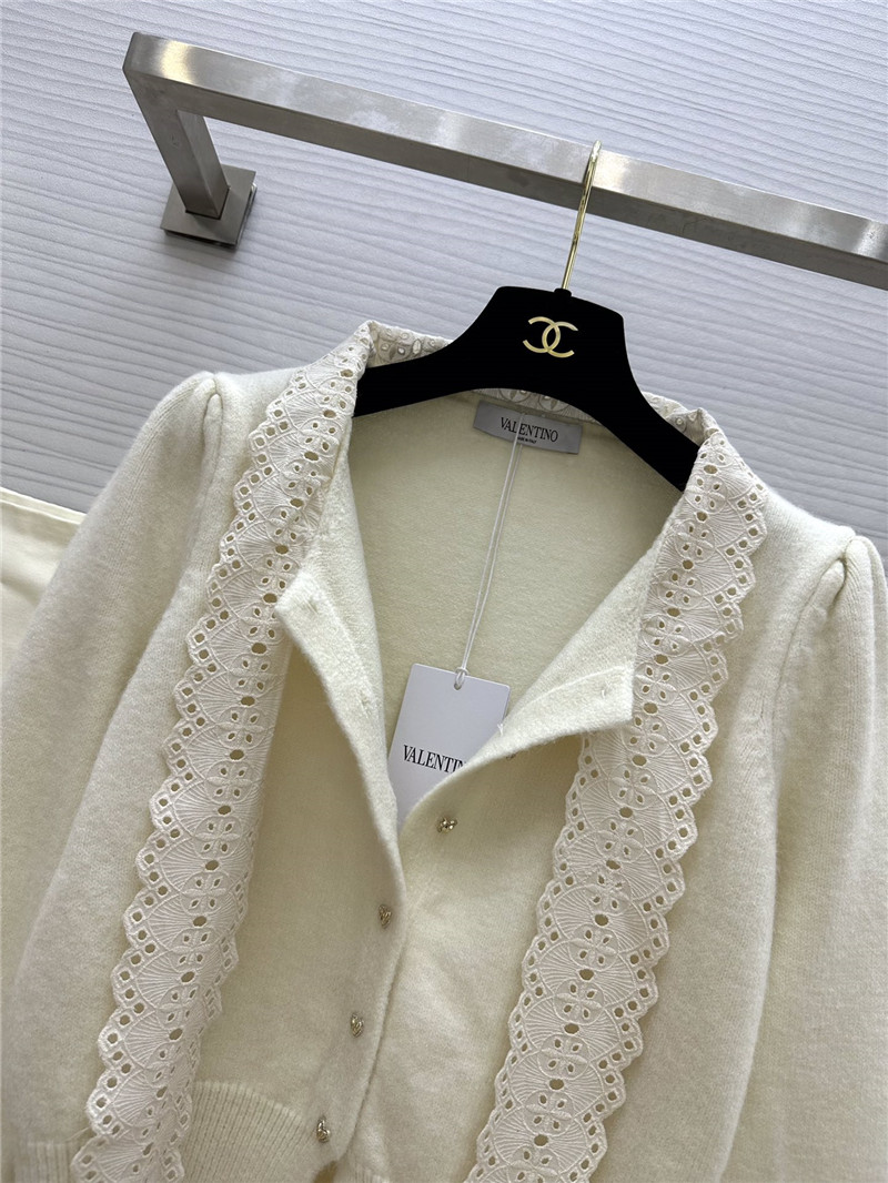 Va1e*ntin0 white lace bow wool cardigan