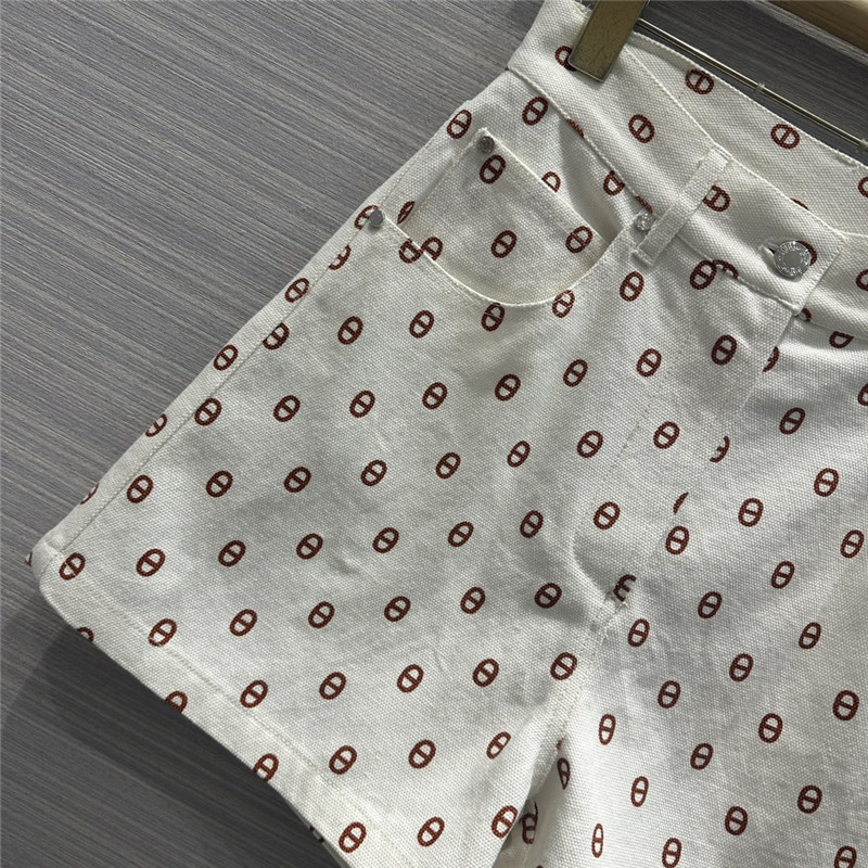 H**me5 new color pig nose logo denim shorts