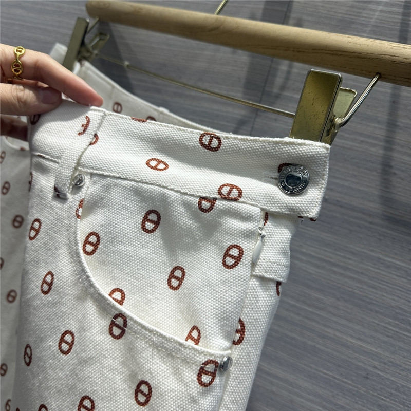 H**me5 new color pig nose logo denim skirt