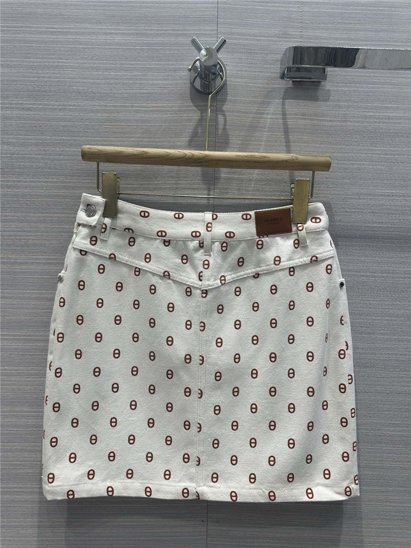 H**me5 new color pig nose logo denim skirt
