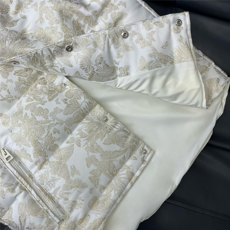 D10r jacquard down vest