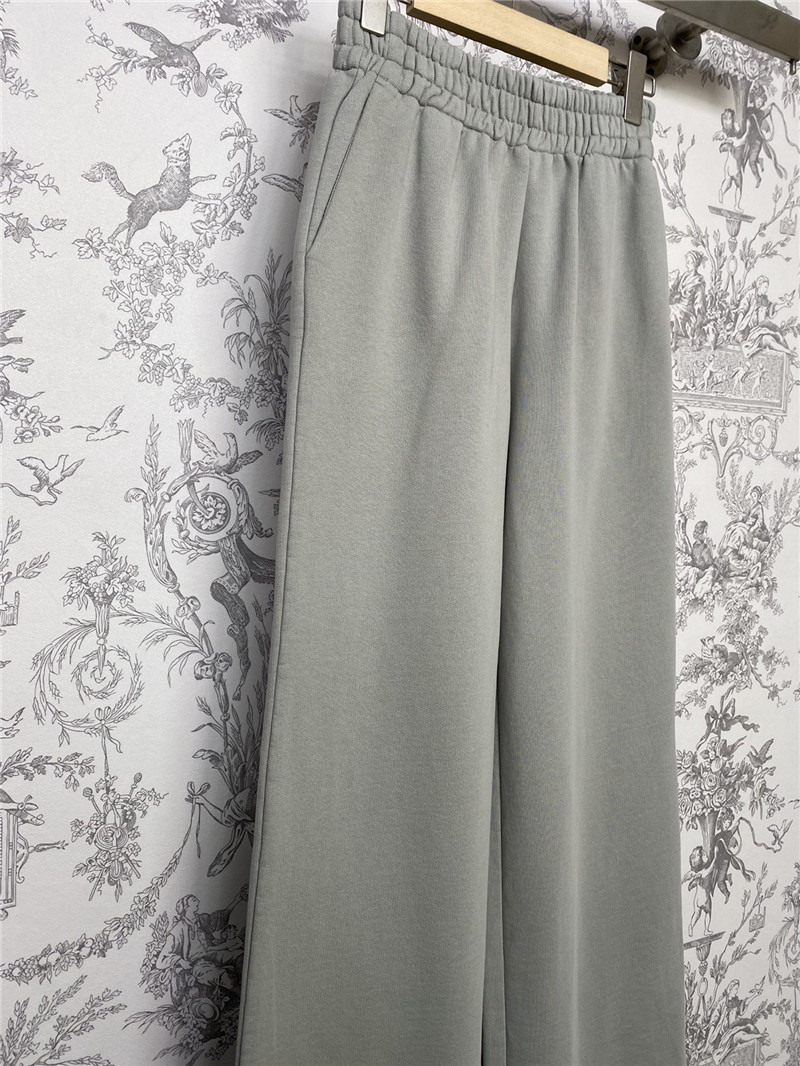 Pra*a new feather trousers