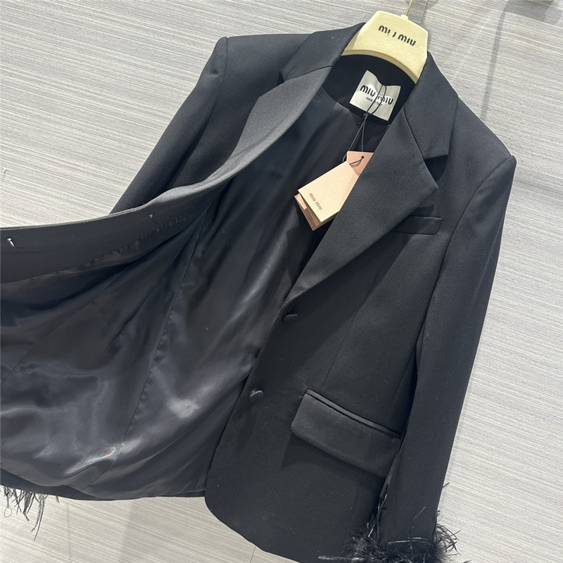 prada lady style feather haute couture suit