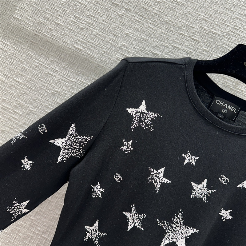 Ch**el star printed rhinestone bottoming top