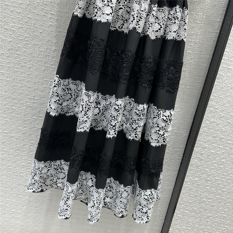 D10r water soluble flower color block long dress