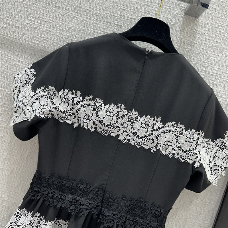 D10r water soluble flower color block long dress