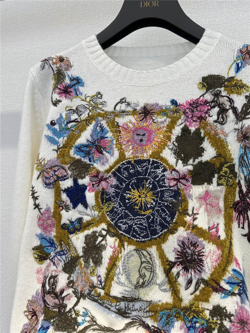 D10r constellation flower totem jacquard sweater