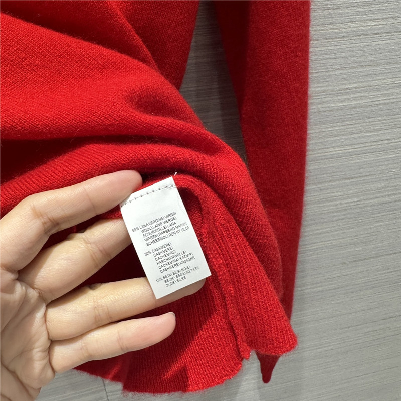 BC Knitted Cashmere Sweater in White