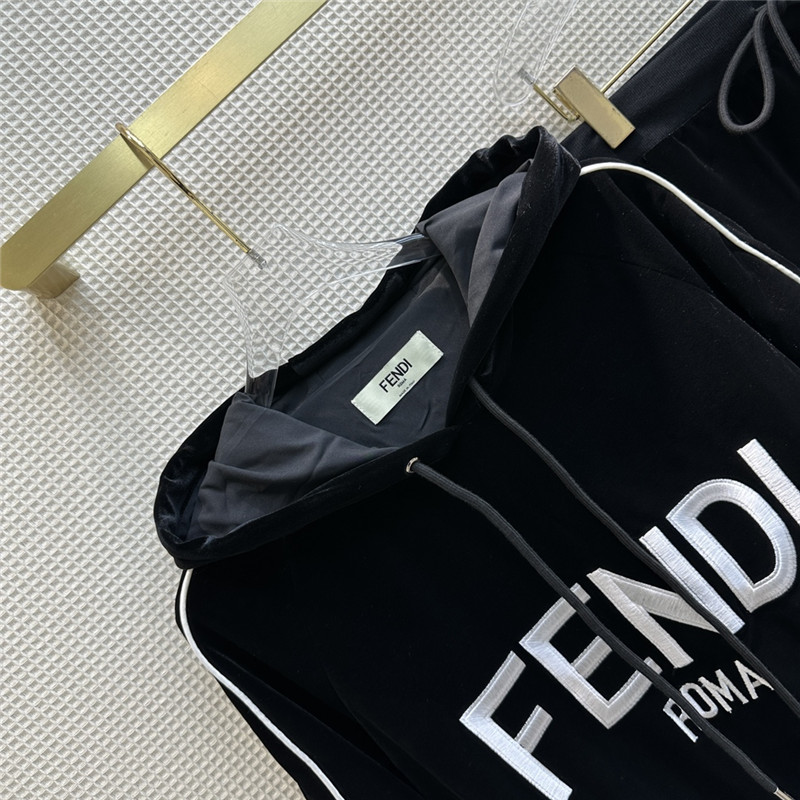 F**di hooded contrasting velvet top + casual pants set