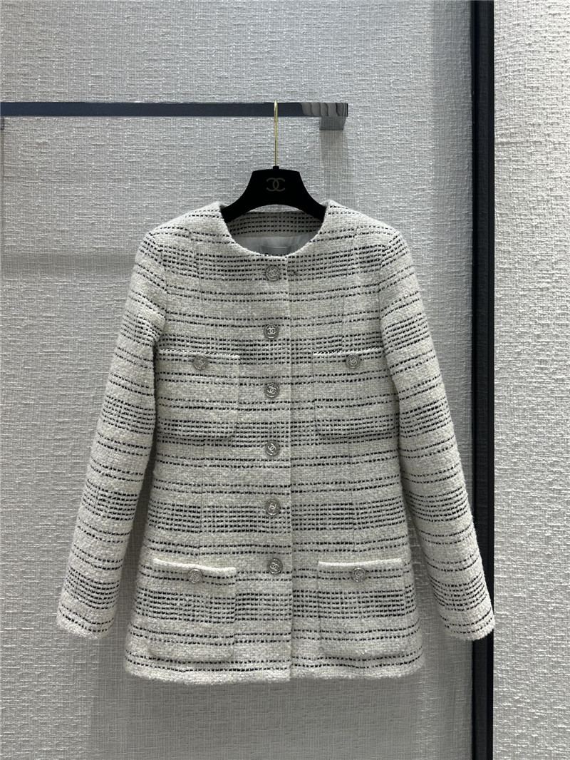 Chanel line silver color small coat