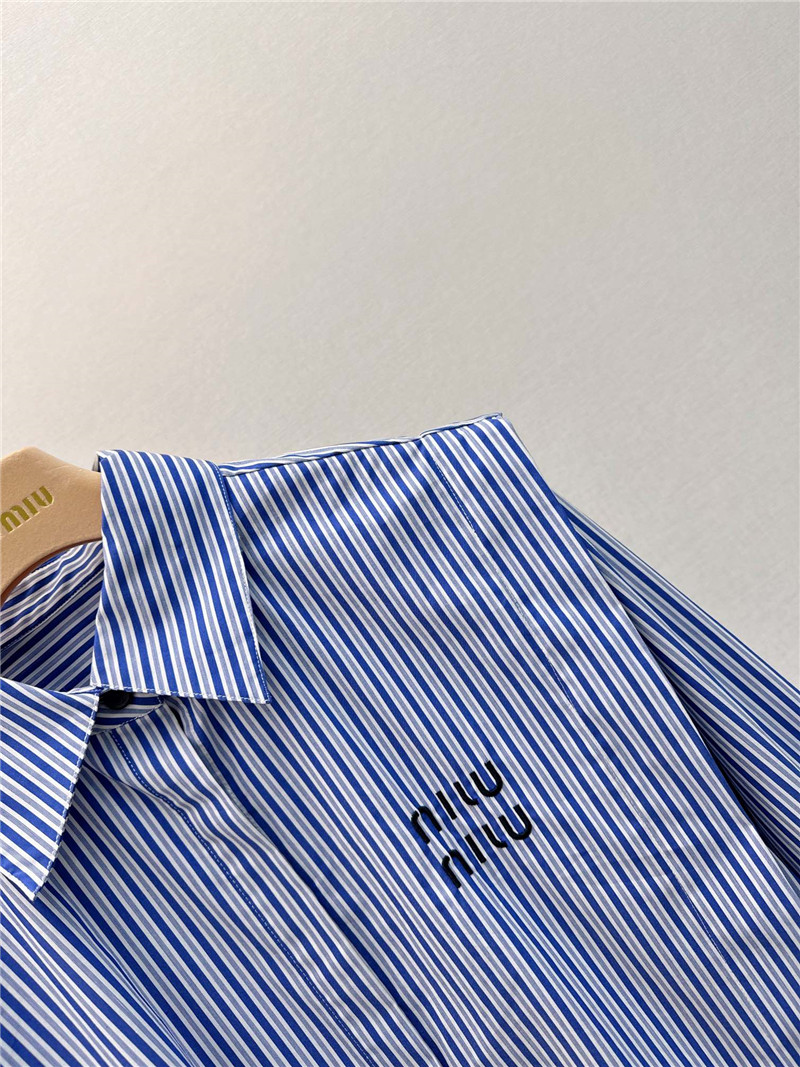 miumiu loose silhouette design shirt