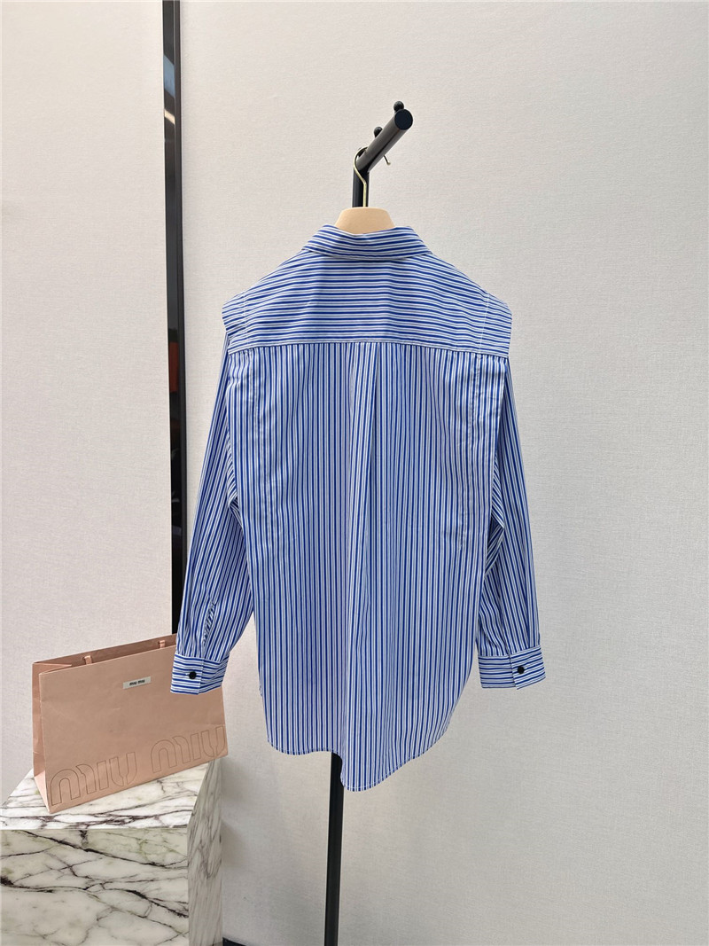 miumiu loose silhouette design shirt