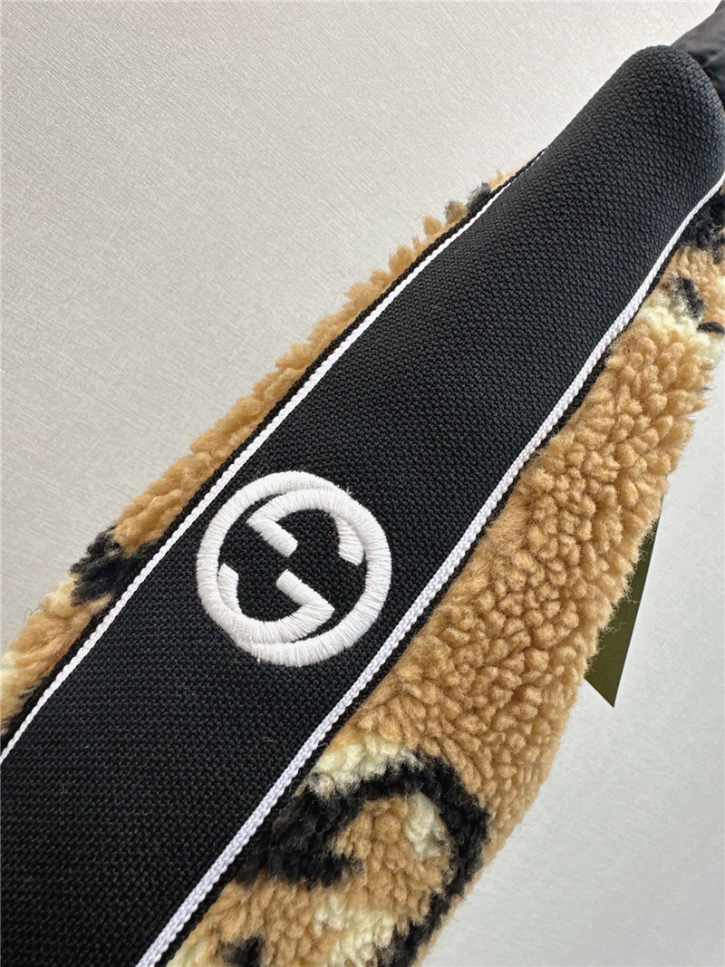 Gvc*1 lamb wool skirt