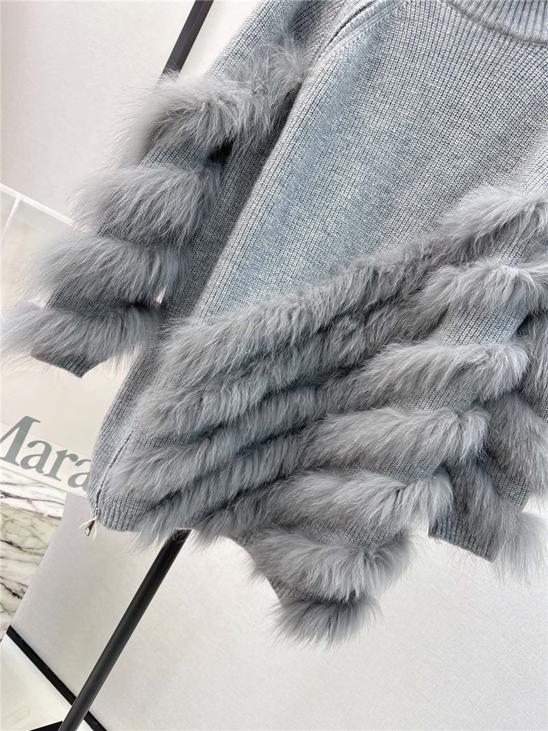 Vanitoo Faux Fur Turtleneck Sweater Grey