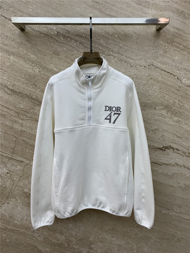 D10r sports velvet embroidered sports suit