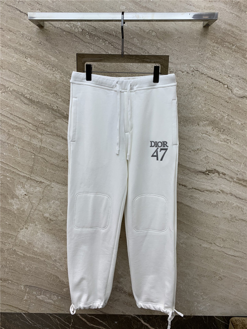 D10r sports velvet embroidered sports suit