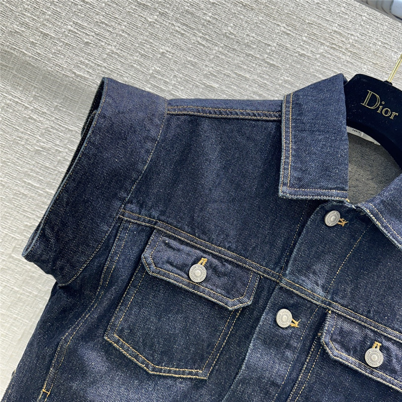 D10r silhouette denim vest