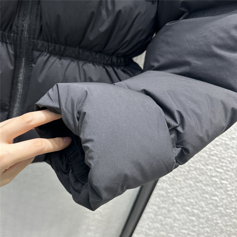 A1exa*der wang medium short black waisted down jacket