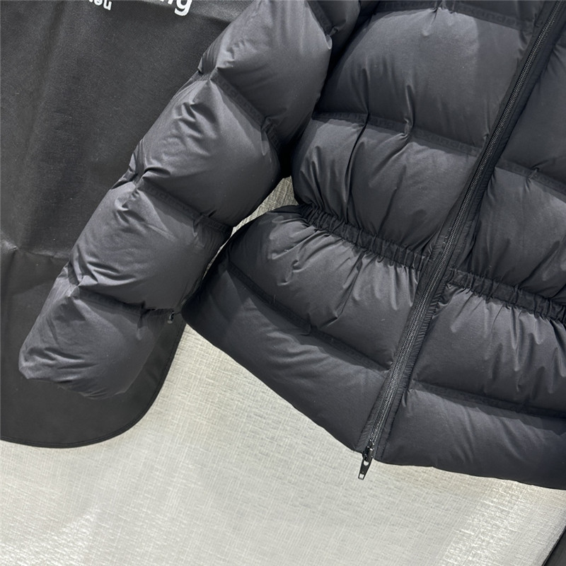 A1exa*der wang medium short black waisted down jacket