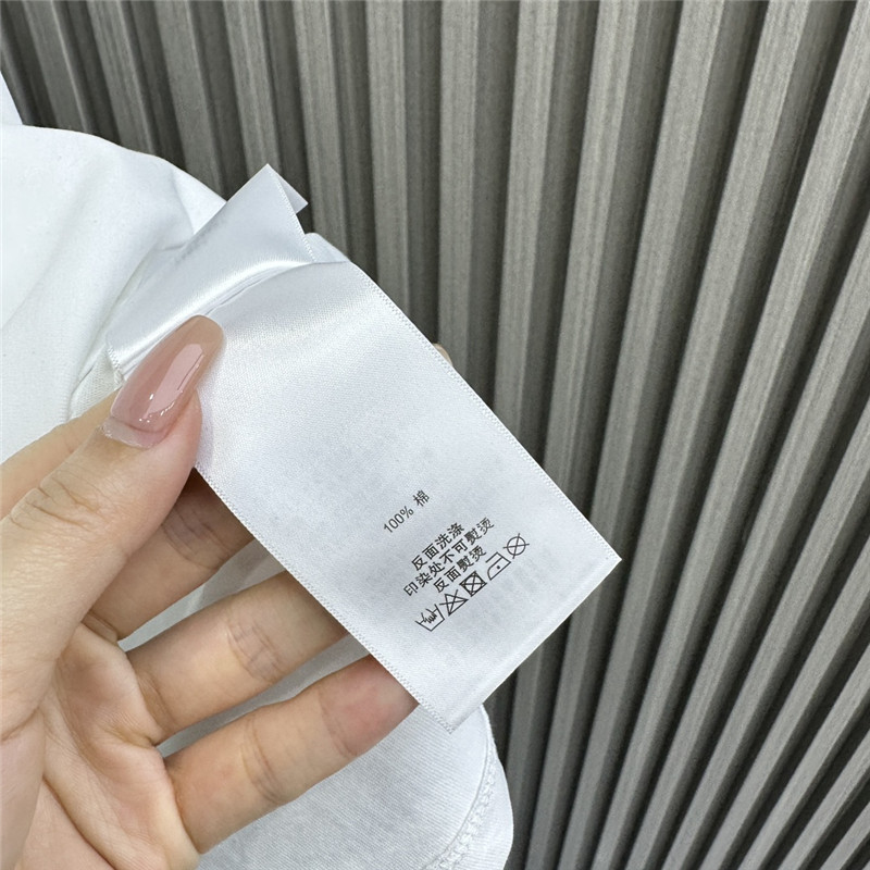 Va1e*ntin0 rhinestone bow t-shirt