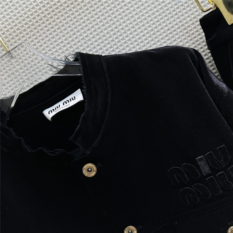 M1um1u velvet fur-trimmed top + wide-leg pants set