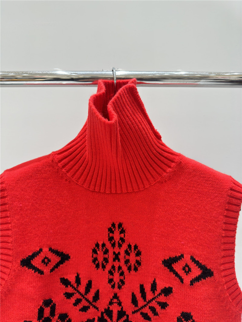 L0ew* jacquard knit turtleneck vest red